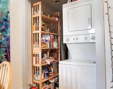 1902 N 17th Street - Photo Thumbnail 4