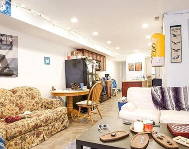 1902 N 17th Street - Photo Thumbnail 1