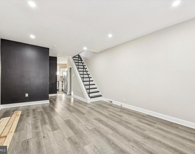 2336 Pierce Street - Photo Thumbnail 2