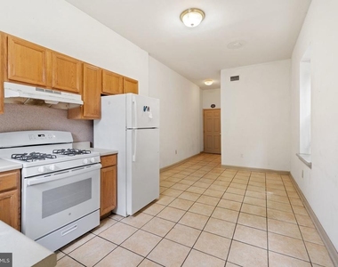 2116 N Carlisle Street - Photo Thumbnail 1