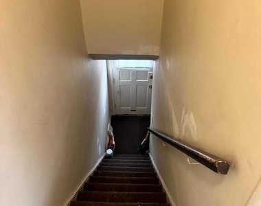 7258 Mansfield Avenue - Photo Thumbnail 8