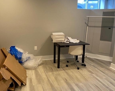 419 N Holly Street - Photo Thumbnail 25
