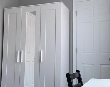 419 N Holly Street - Photo Thumbnail 37