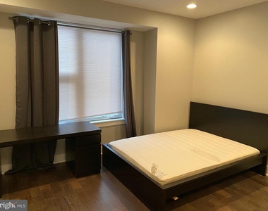 419 N Holly Street - Photo Thumbnail 21