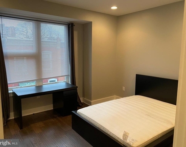 419 N Holly Street - Photo Thumbnail 34
