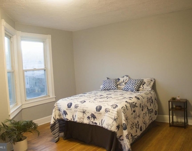 936 Carteret Avenue - Photo Thumbnail 5