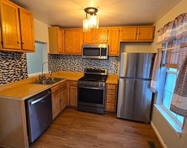6565 Ronald Road - Photo Thumbnail 4