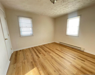 1725 Cumberland Drive - Photo Thumbnail 7