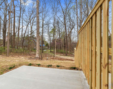 2305 Hill Street - Photo Thumbnail 5