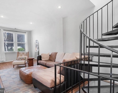 3256 Q Street Nw - Photo Thumbnail 8