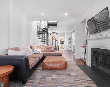3256 Q Street Nw - Photo Thumbnail 1
