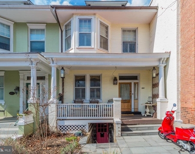 1654 33rd Street Nw - Photo Thumbnail 1