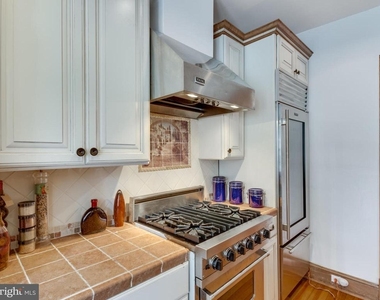 1654 33rd Street Nw - Photo Thumbnail 9