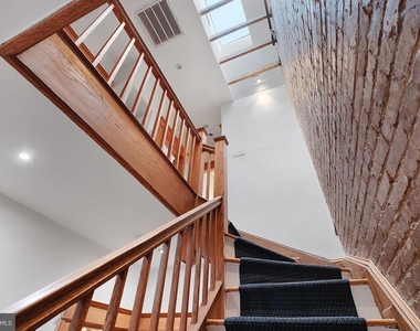 1654 33rd Street Nw - Photo Thumbnail 13