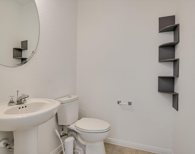 12814 Meachum Ln - Photo Thumbnail 8
