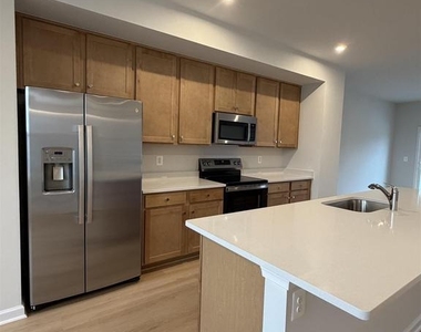 5992 Cling Ln - Photo Thumbnail 9