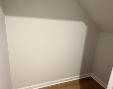 5992 Cling Ln - Photo Thumbnail 32