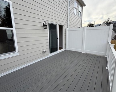 5992 Cling Ln - Photo Thumbnail 6