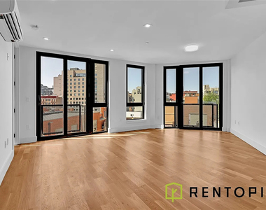 5 Withers St. Brooklyn - Photo Thumbnail 3