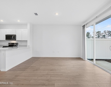 1460 Jeremiah Street - Photo Thumbnail 17