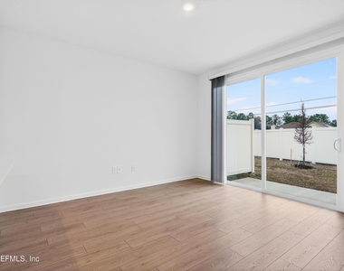 1460 Jeremiah Street - Photo Thumbnail 13