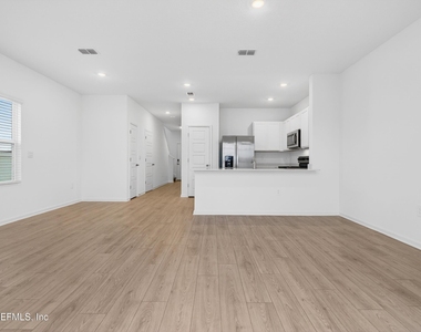 1460 Jeremiah Street - Photo Thumbnail 23