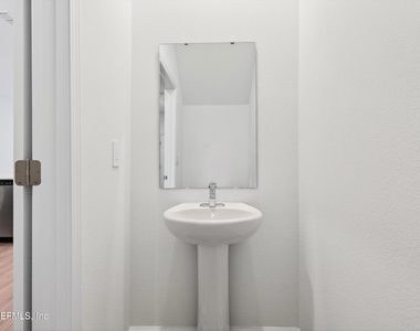 1460 Jeremiah Street - Photo Thumbnail 30