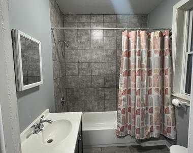 7800 S Burnham Avenue - Photo Thumbnail 4