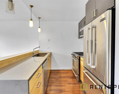 63 Roebling Street - Photo Thumbnail 1