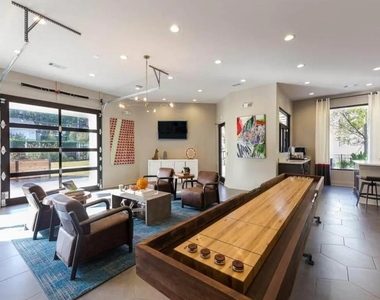 3500 Windcliff Drive - Photo Thumbnail 16
