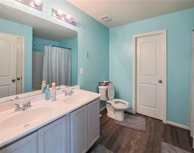 4709 Tradition Parkway - Photo Thumbnail 25