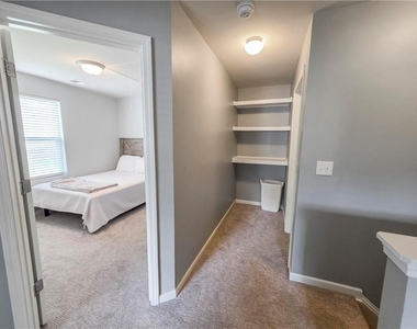 4709 Tradition Parkway - Photo Thumbnail 13