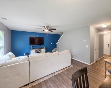 4709 Tradition Parkway - Photo Thumbnail 6