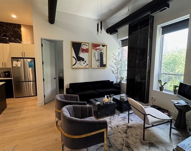 77 W Chestnut Street - Photo Thumbnail 12