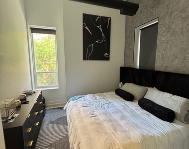 77 W Chestnut Street - Photo Thumbnail 6