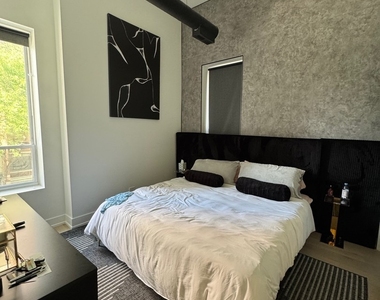 77 W Chestnut Street - Photo Thumbnail 5