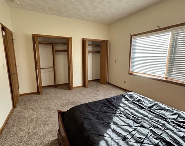 2500 Grant Street - Photo Thumbnail 13