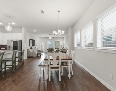 3410 Shockley Lane - Photo Thumbnail 6