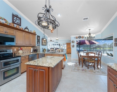 4128 Nw 36th Lane - Photo Thumbnail 21