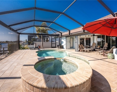 4128 Nw 36th Lane - Photo Thumbnail 5