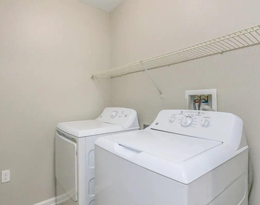 6454 Airline Hwy - Photo Thumbnail 12