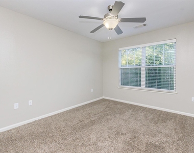 6454 Airline Hwy - Photo Thumbnail 11