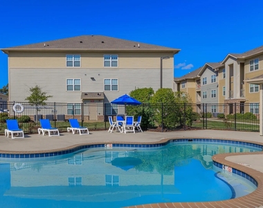 6454 Airline Hwy - Photo Thumbnail 3