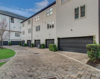 610 Delano Street - Photo Thumbnail 33