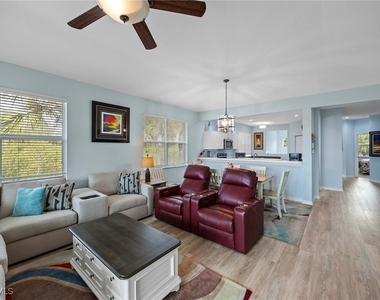 8365 Whisper Trace Way - Photo Thumbnail 6