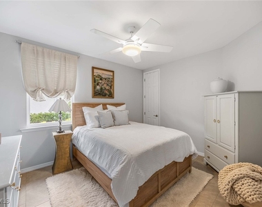 14610 Edgewater Circle - Photo Thumbnail 21