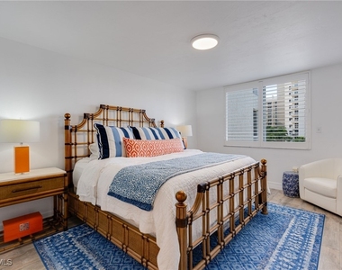 11118 Gulf Shore Drive - Photo Thumbnail 18