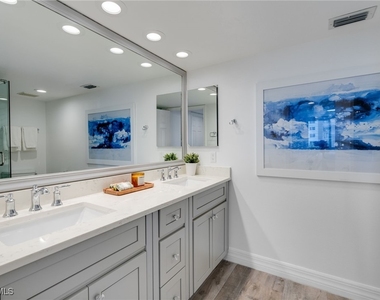 11118 Gulf Shore Drive - Photo Thumbnail 20