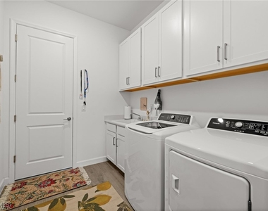 10798 Timber Creek Drive - Photo Thumbnail 29