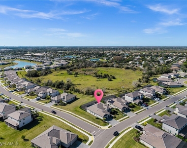 10798 Timber Creek Drive - Photo Thumbnail 32